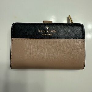 Kate Spade Black and Cream Wallet